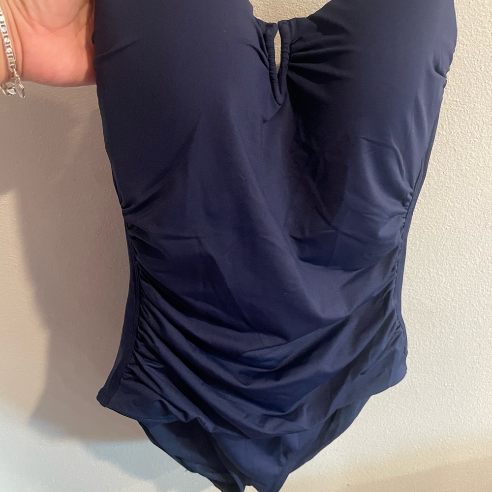 Tommy Bahama Navy Swimsuit Size 10‎